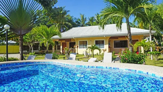 Jacuzzi bungalow view